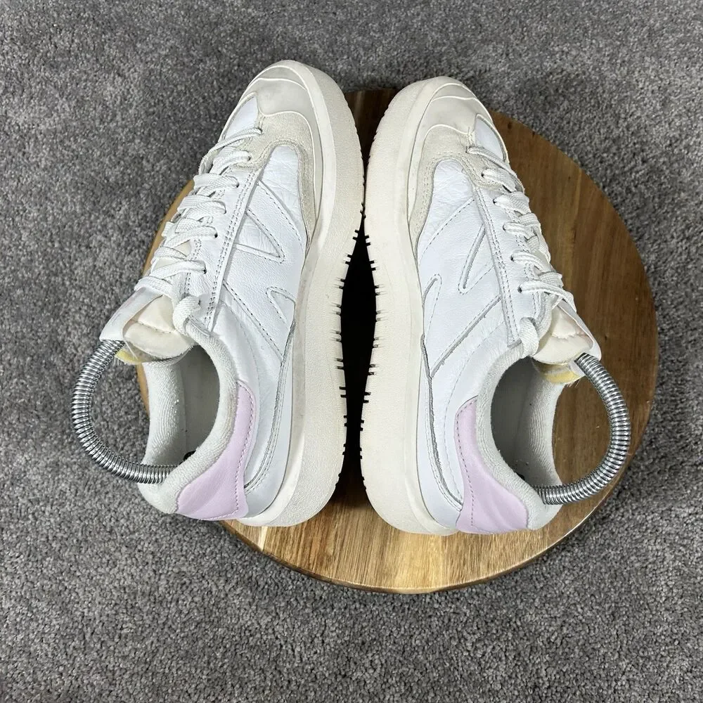 New Balance CT302 CT302SP Women’s Size 8 White Pink Leather Casual Shoes Used
